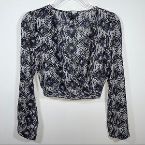 NEW Long sleeve Crop top